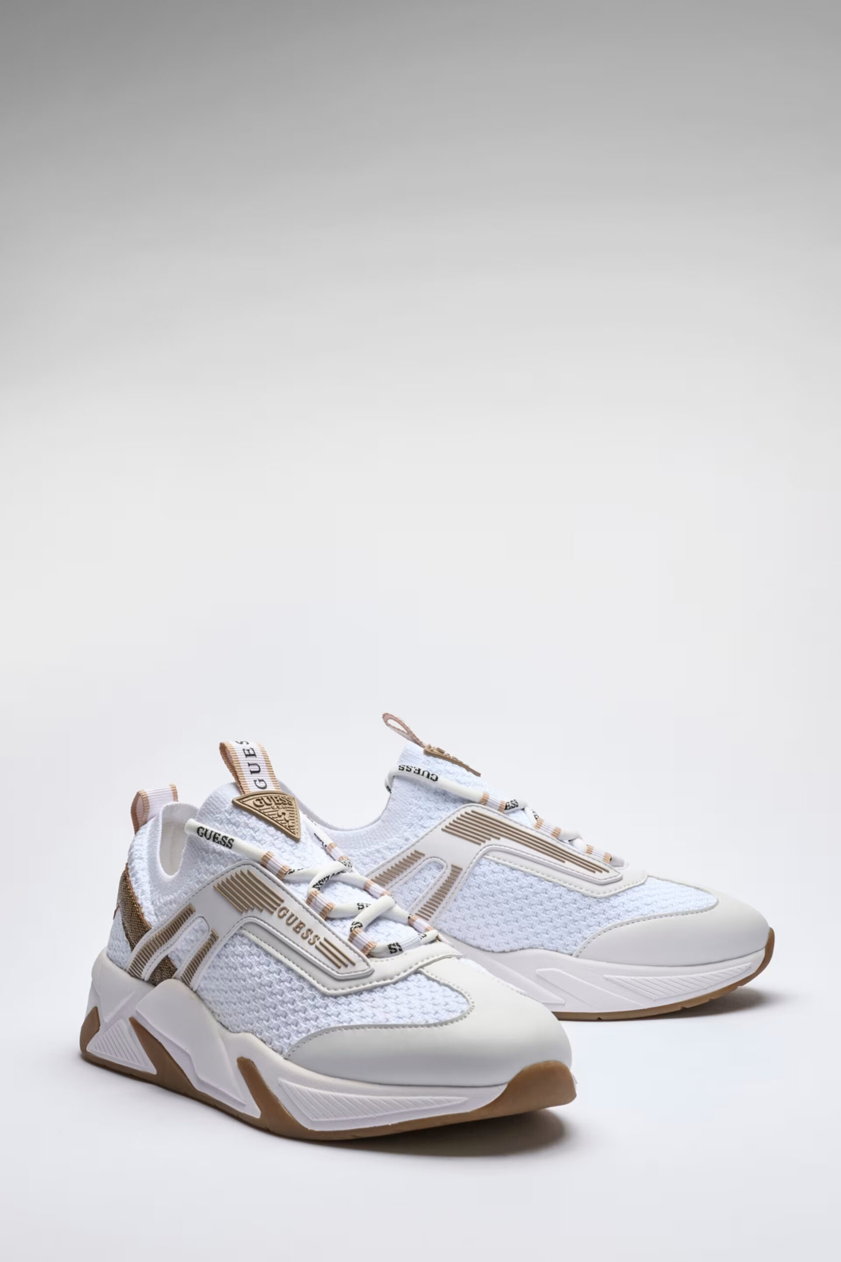 Guess Γυναικείο Sneaker Genga (FLPGENFAP12-WHITE)